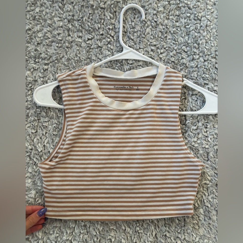 Abercrombie stripe crop tank